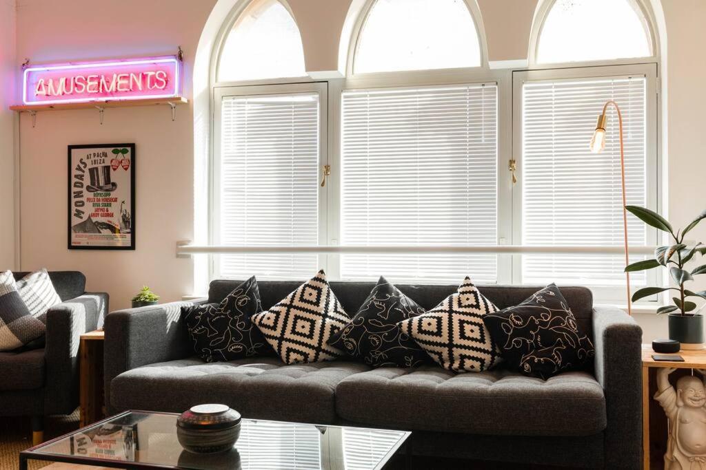 Church House Loft Скарбъро Екстериор снимка