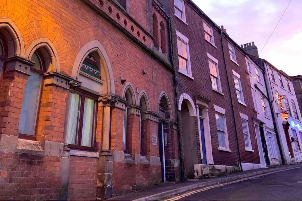 Church House Loft Скарбъро Екстериор снимка