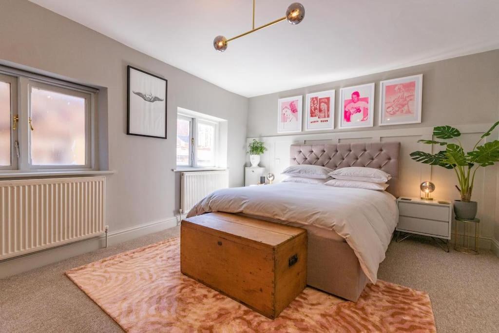 Church House Loft Скарбъро Екстериор снимка