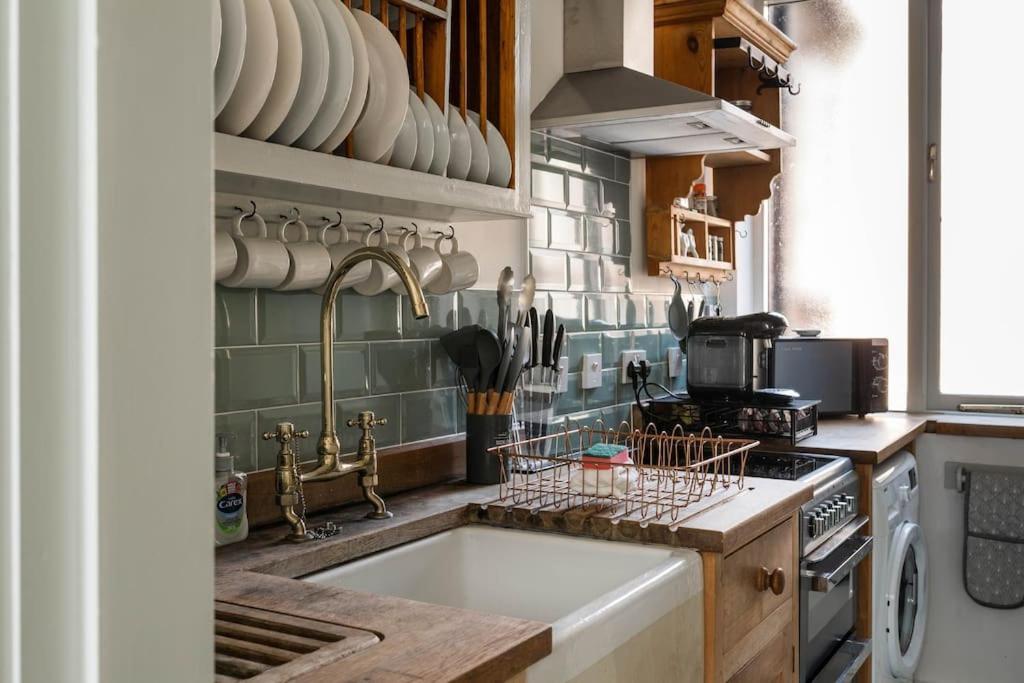 Church House Loft Скарбъро Екстериор снимка