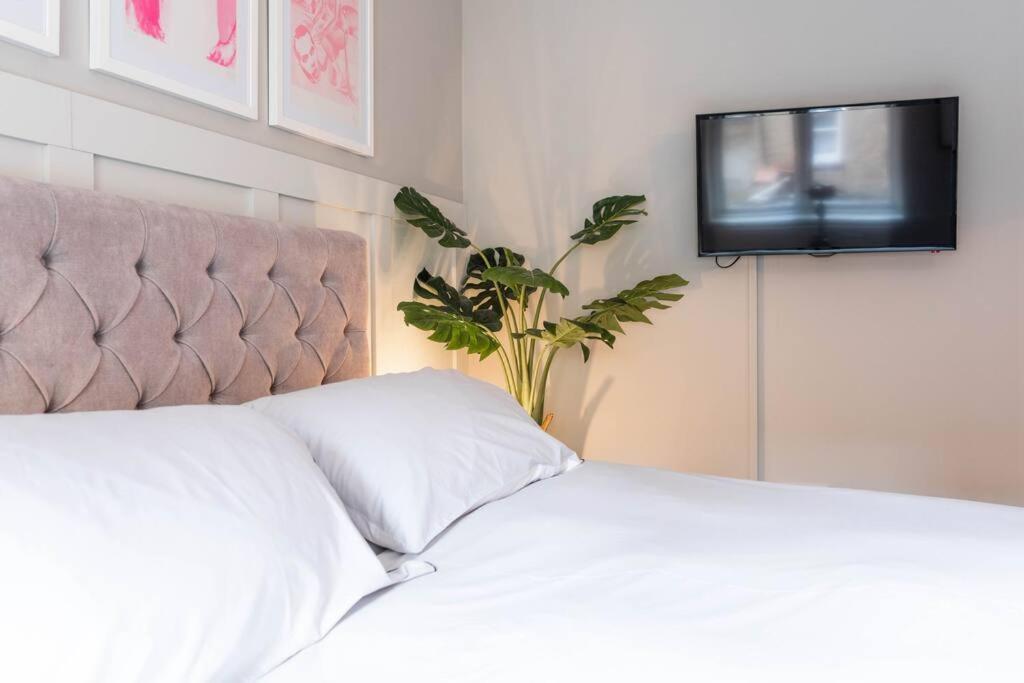 Church House Loft Скарбъро Екстериор снимка